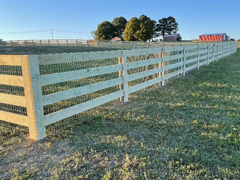 Split Rail wood fence in Middle TN
