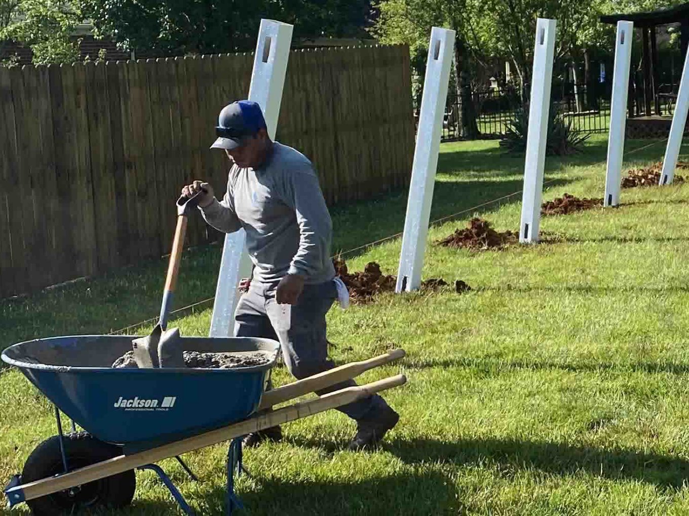 Williamsburg Tennessee DIY Fence Installation